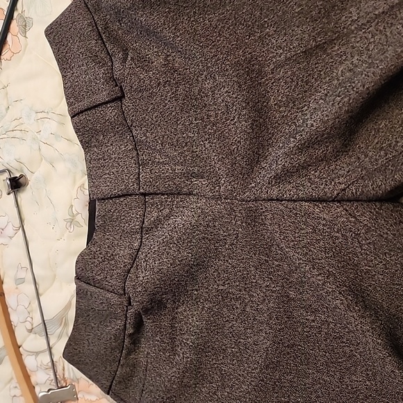 Beautiful pants - Picture 1 of 10